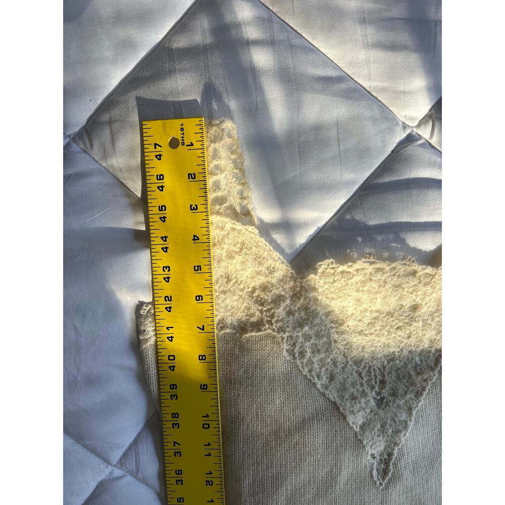 2006 Chanel Knit Cashmere Lace Cream Tank Top - Picture 15 of 15